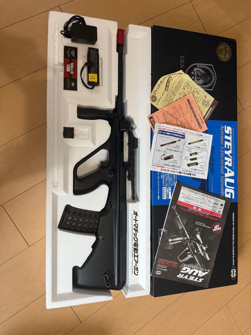 東京マルイ製ステアAUG A1 （GEK COBRAモデルエアソフトガン模造銃）