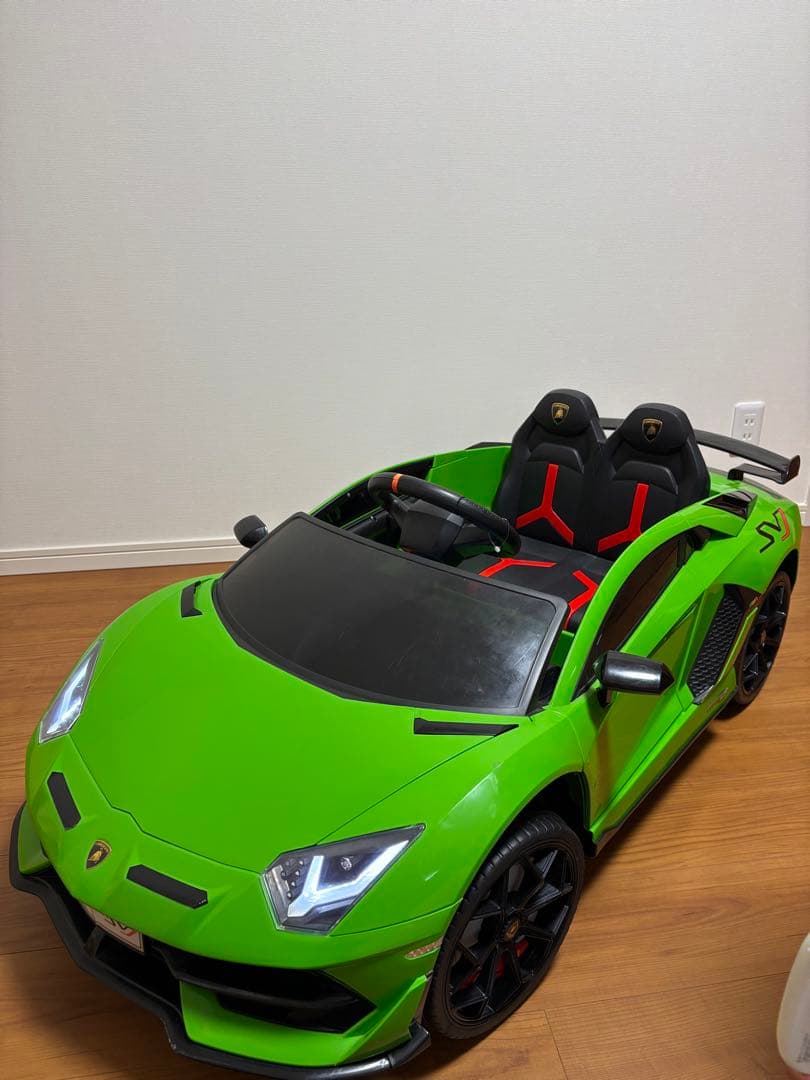 電動乗用カー 電動乗用ラジコンカーLAMBORGHINI AVENTADOR