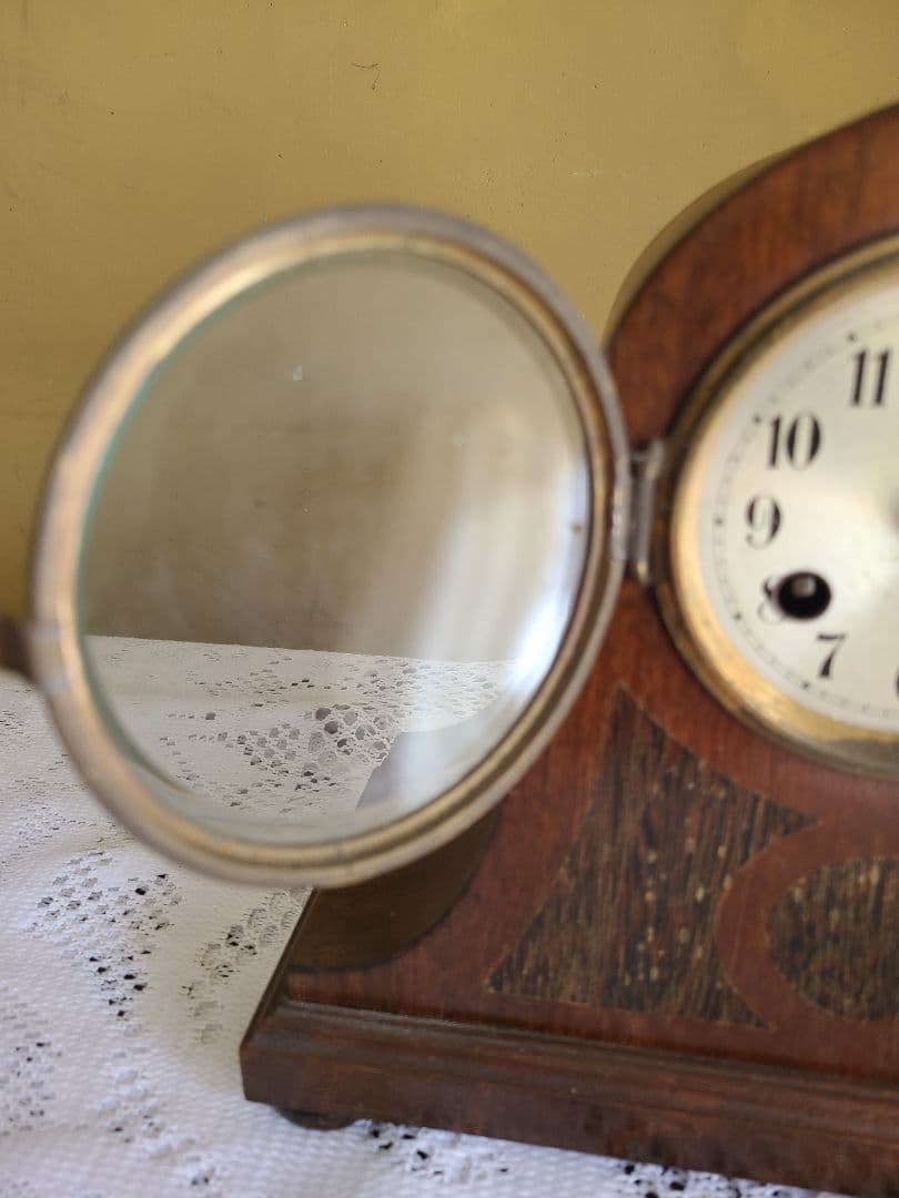 ドイツ(kienzle)キンツレのアンティークなマンラル時計 ゼンマイ式の置時計