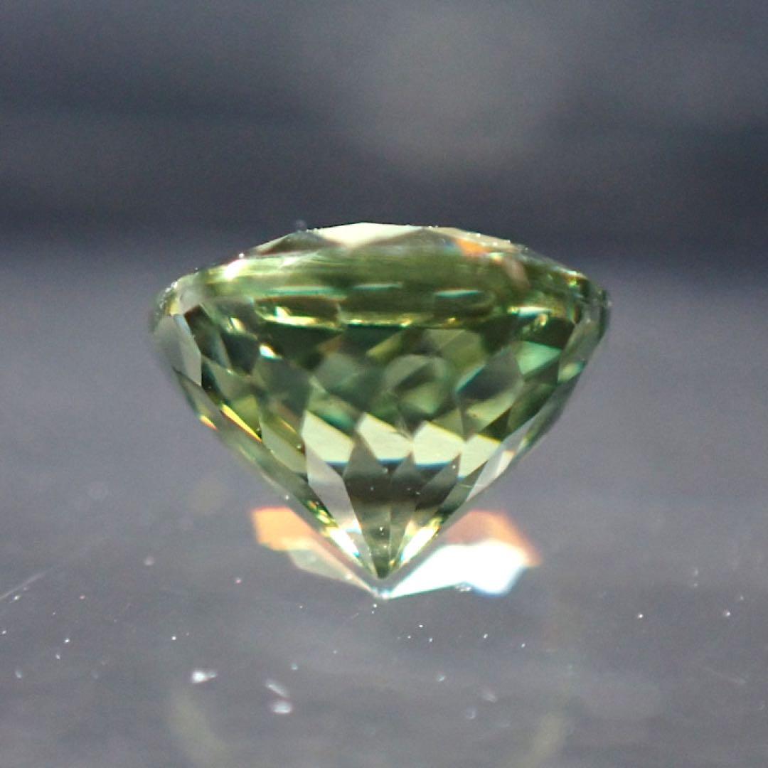 【マダガスカル/アンバンジャ産】デマントイドガーネット