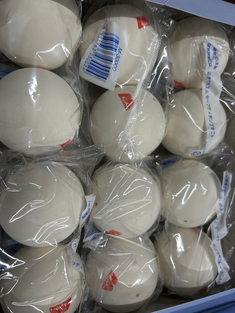 新品未開封❗️赤M公認球３ダース‼️