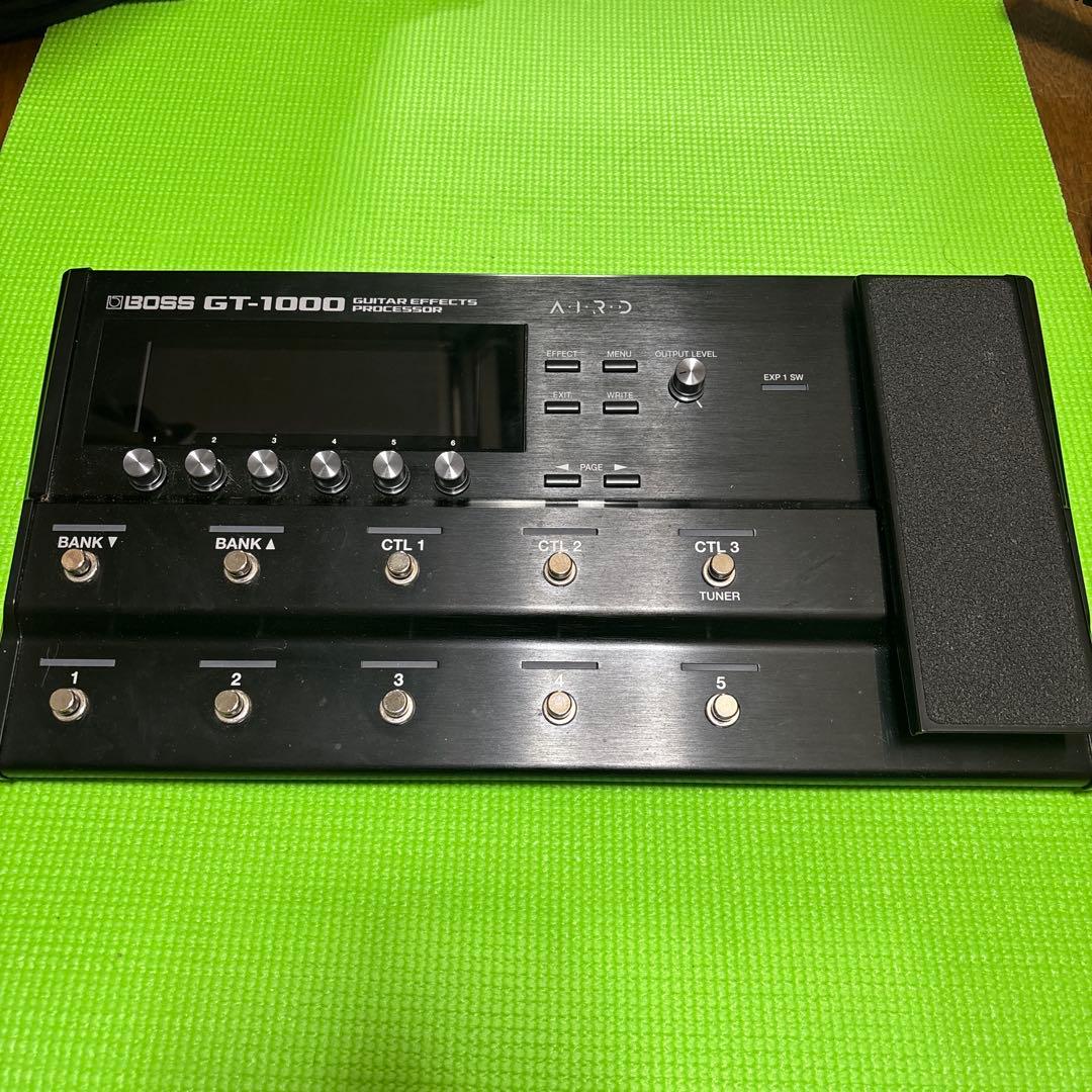 b*s様 BOSS GT-1000 箱無し　おまけつき