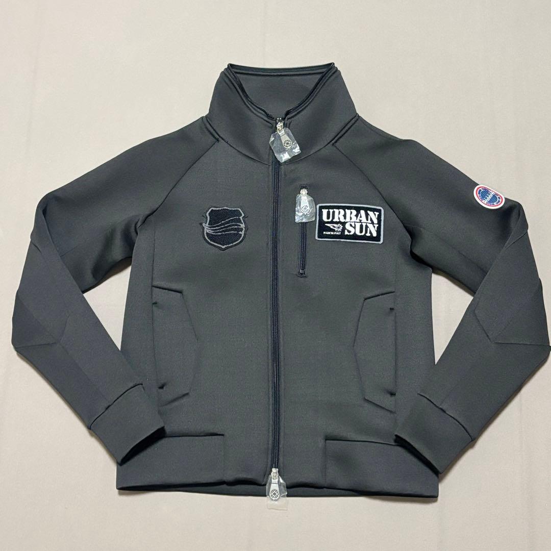 未使用ムータマリンmuta MARINE×URBAN SUNボンディングパーカー