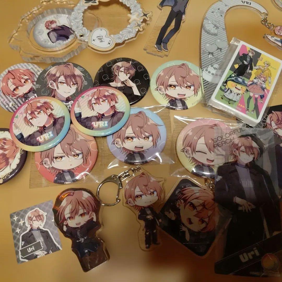 カラフルピーチ ウリ君 アクスタ 缶バッチ まとめ売り