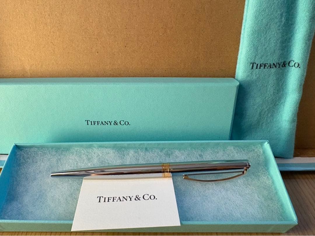 Tiffany & Co. ボールペン　サンリオコラボ