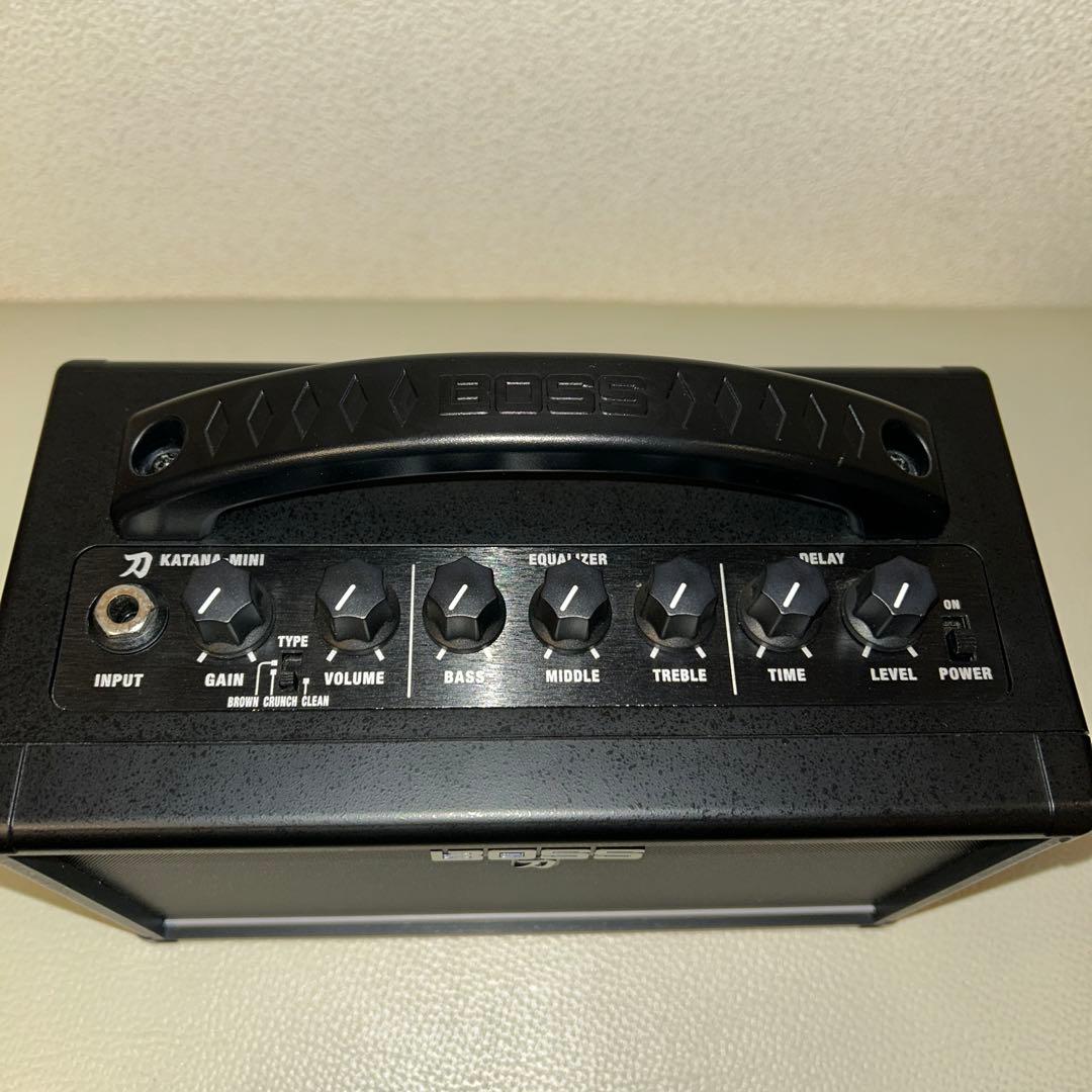 BOSS 刀 KATANA-MINI Guitar Amplifier