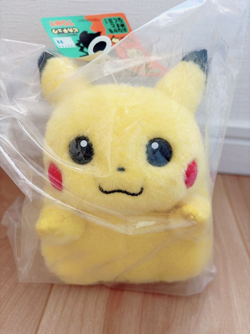 ピカチュウ ぬいぐるみ　TOMY 初期