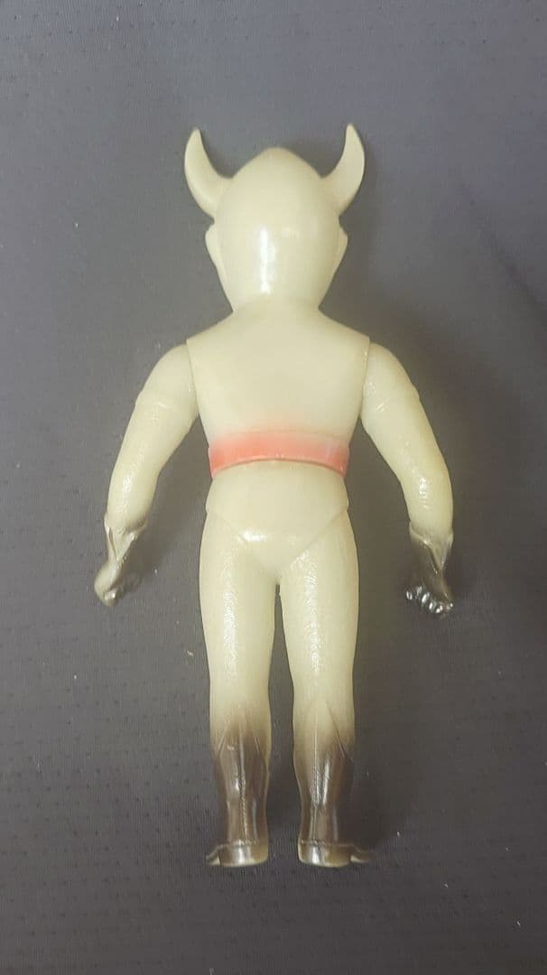 ブルマァク 黒仮面 ソフビ