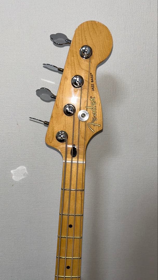 Fender Jazz Bass ストラップ付き