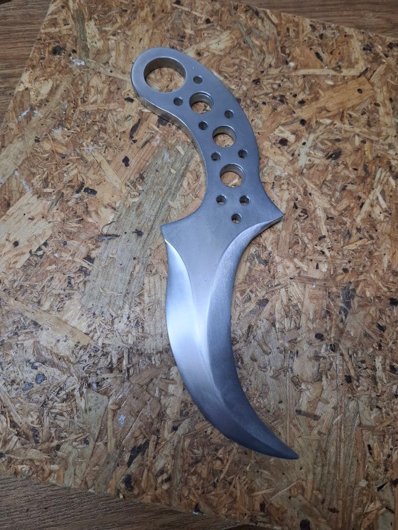 カランビット　40