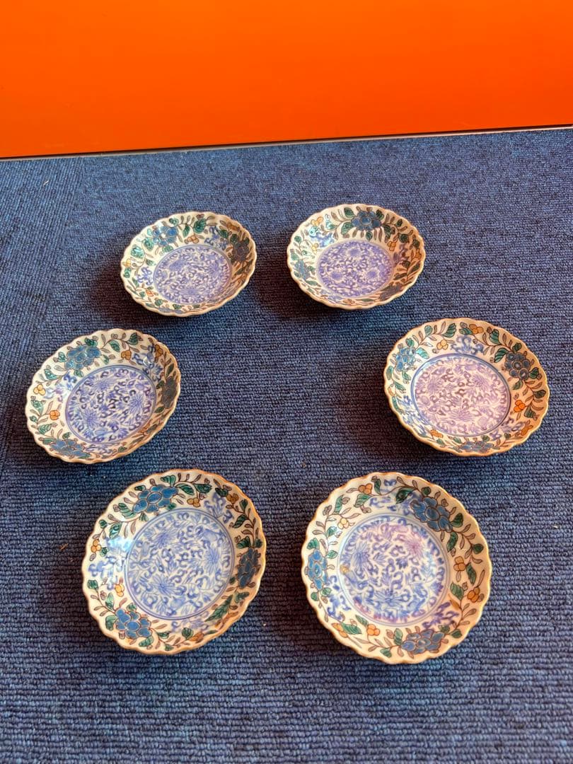 1036 中国　骨董　太明成化年製刻印付き　染付輪花　皿　6客　時代物