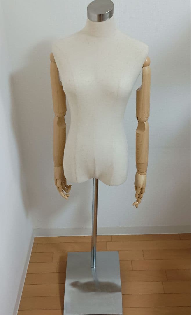 マネキン　トルソー