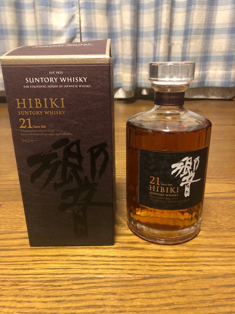 サントリー ウイスキー 響21年 700ml