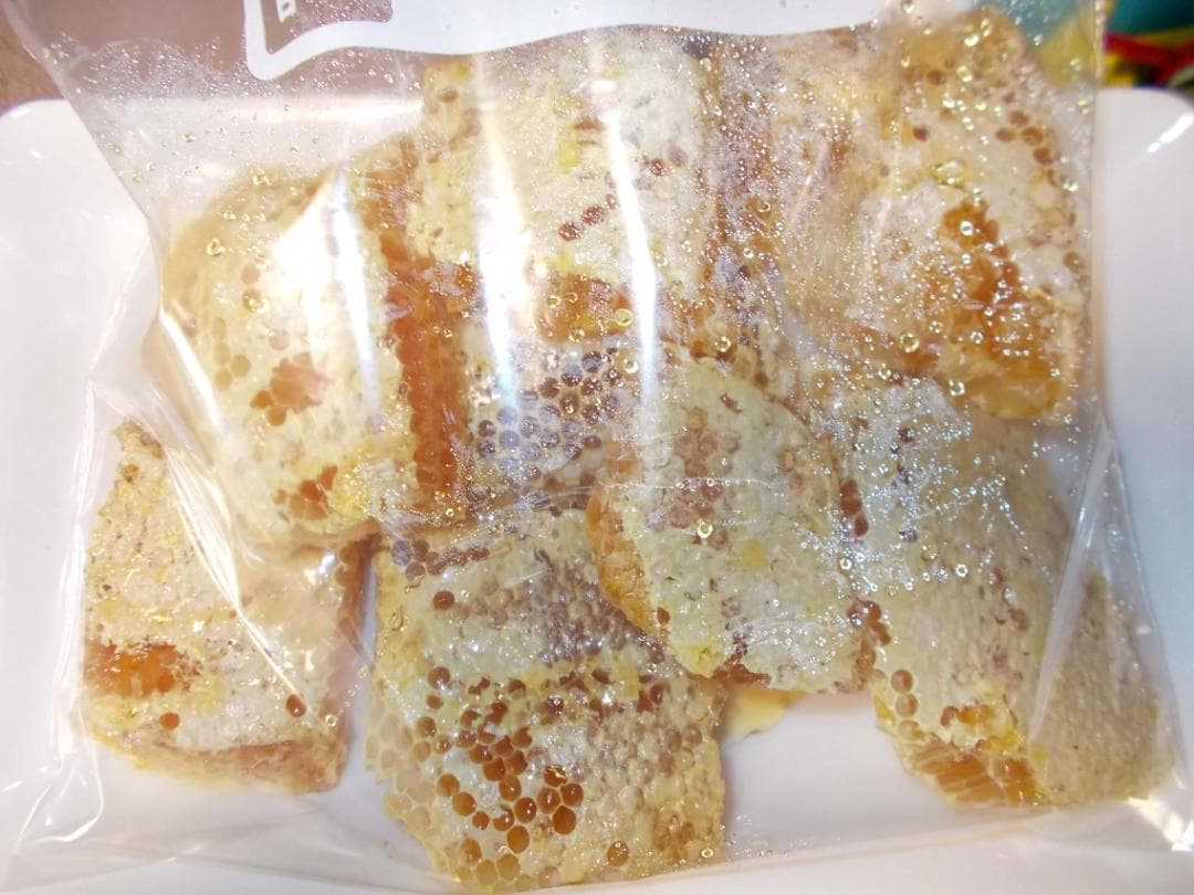 ★日本蜜蜂・非加熱・生ハチミツ・はちみつ・1Ｋ★