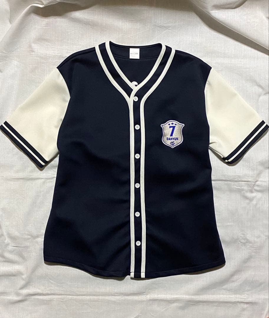 TWICE ダヒョン ベースボールシャツ 値下げ交渉可