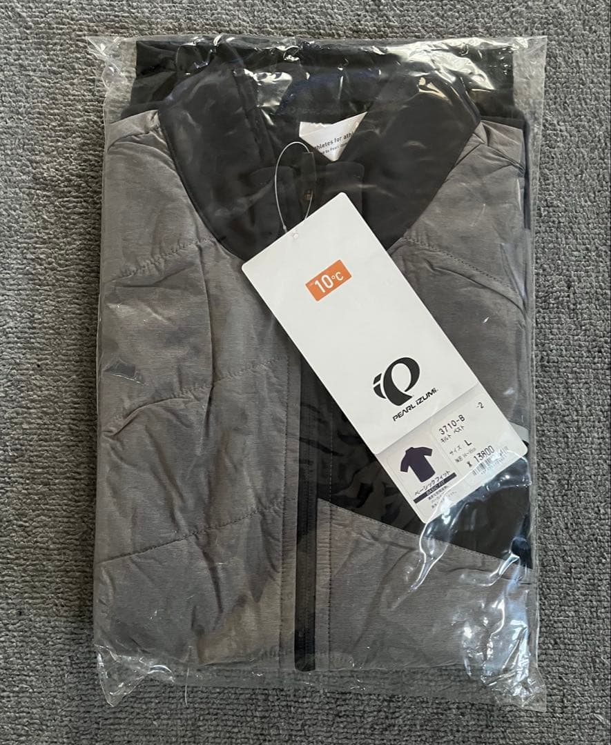 新品　パールイズミ　キルト ベスト　ストーム