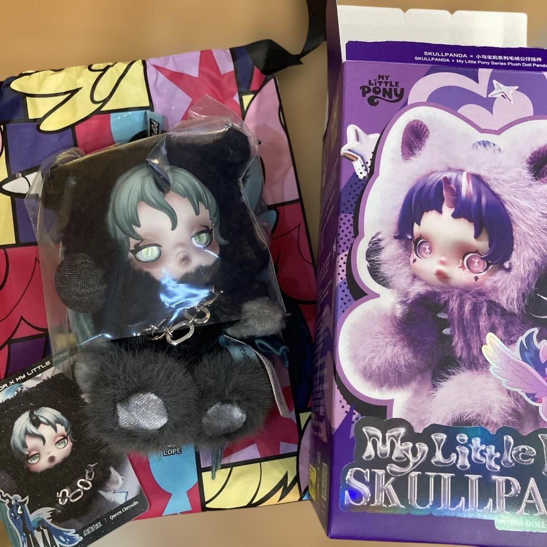 POP MART SKULLPANDA クイーン・カリサリス