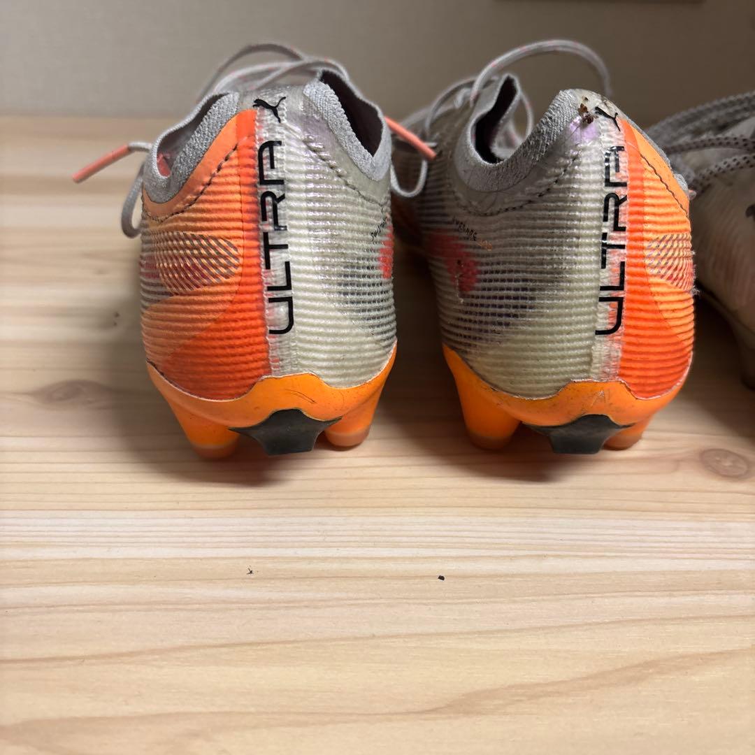 プーマウルトラとプーマフューチャー