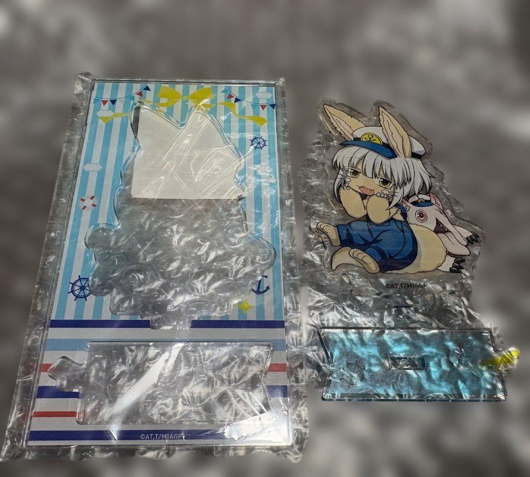 八景島シーパラダイスコラボ　ナナチ　アクリルスタンド　メイドインアビス