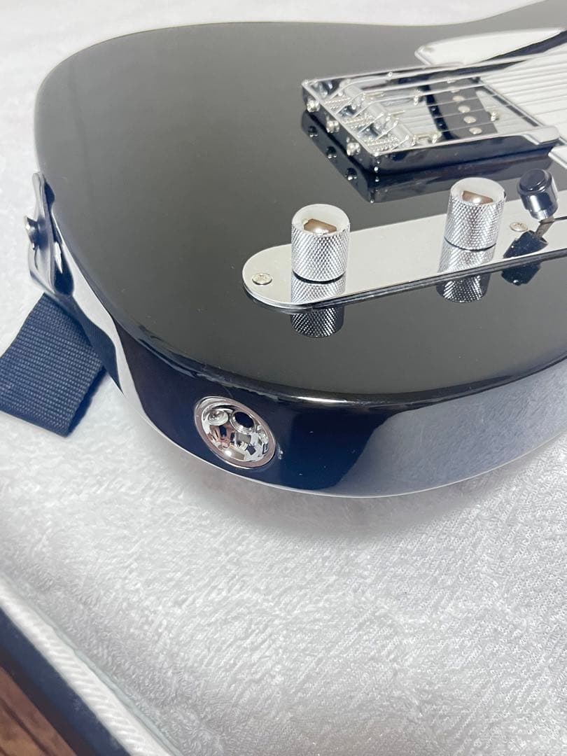 エレキギター 初心者入門セット付き