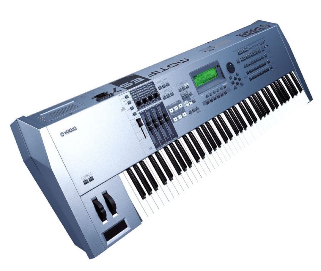 Yamaha Motif ES7 シンセサイザー