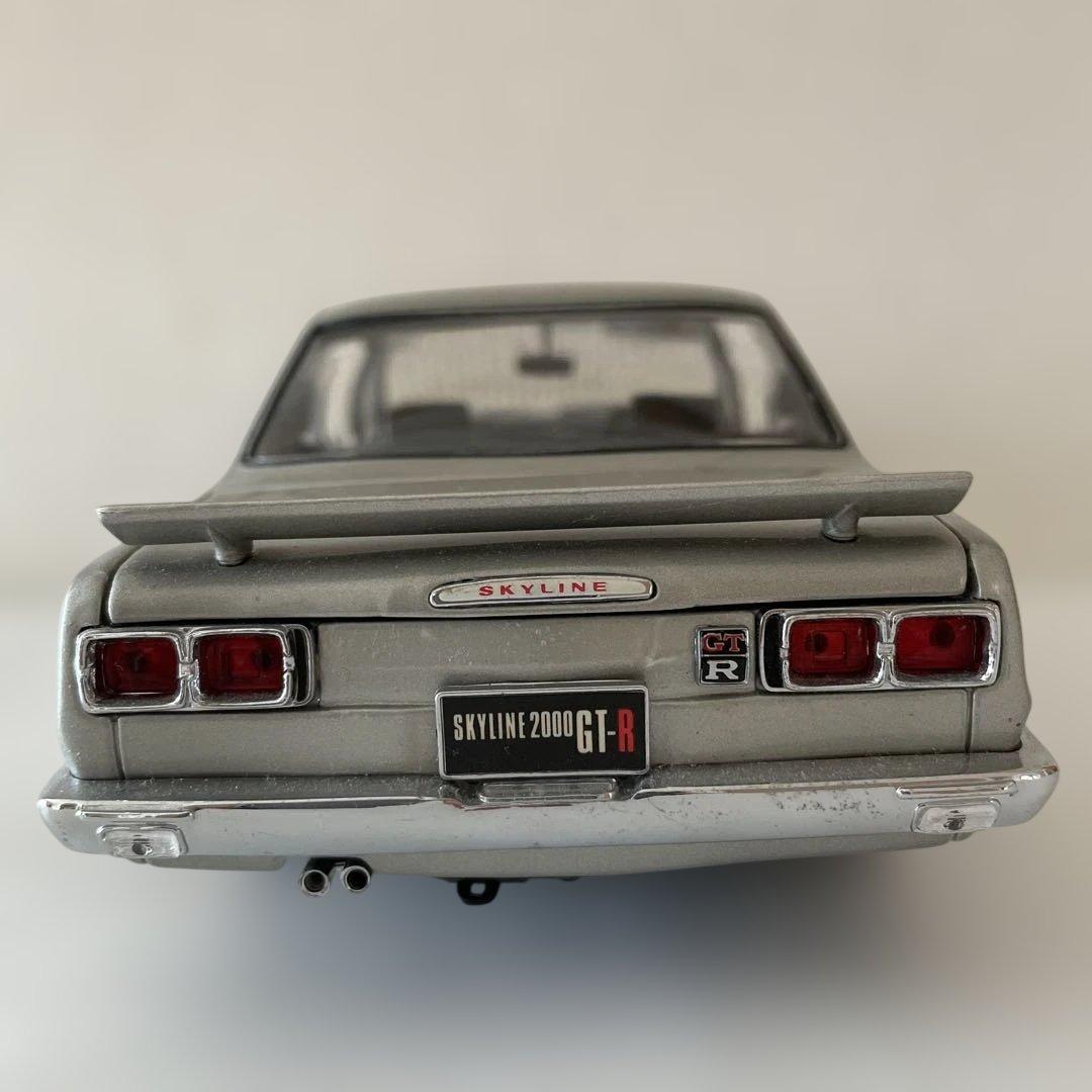 ミニカー　京商　1/18 スカイライン2000GTR
