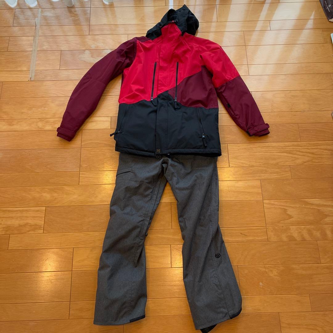 お値下げしました！686スノーボードウエア上下　赤黒 US Sサイズ