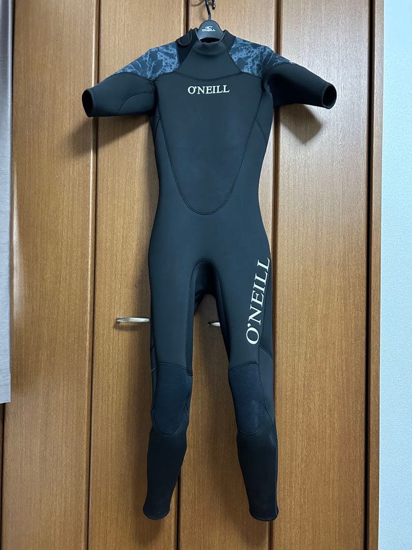 O'NEILL SUPER FREAK ウエットスーツ　シーガル　ＭＬ　美品