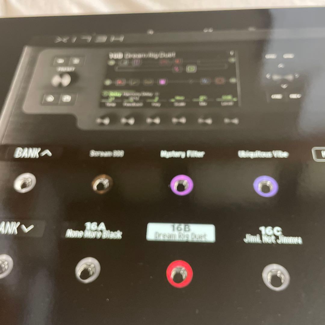 Line 6 Helix Floorギターエフェクター