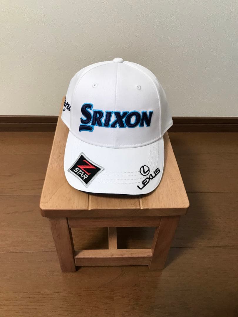 松山英樹　キャディバッグ スリクソン レクサス「傘・キャップ」　3点セット