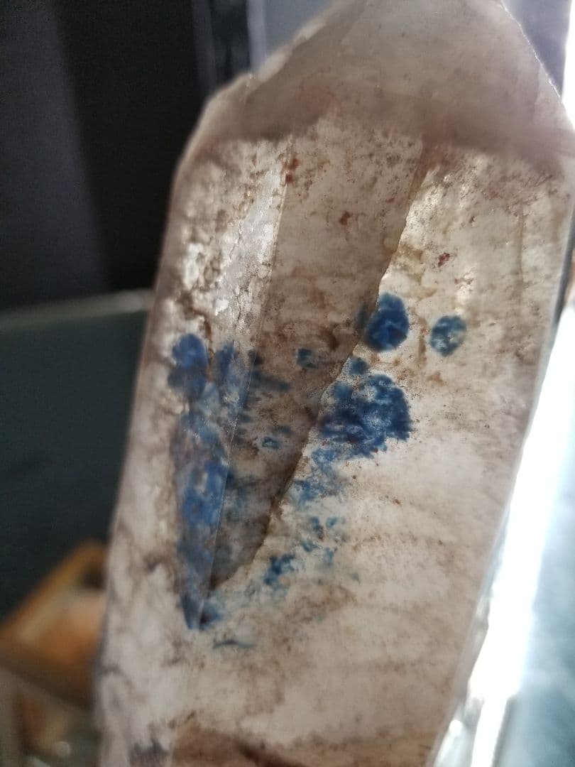 パパゴアイト入り水晶(南アフリカ産)