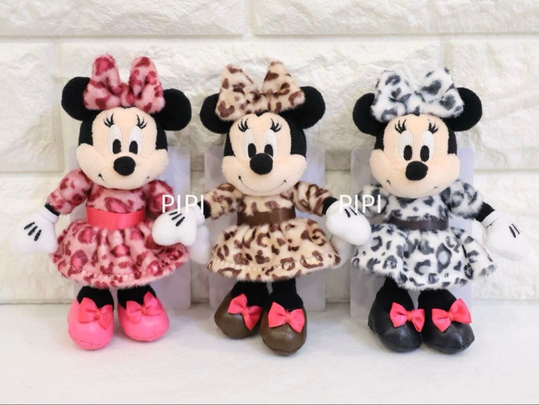 ディズニー　ミニー　キーホルダー　レオパード柄