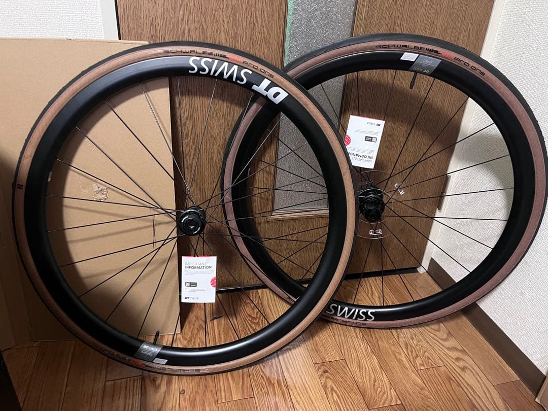 DT SWISS ERC 1400 Dicut 35 ホイールセット 新車外し