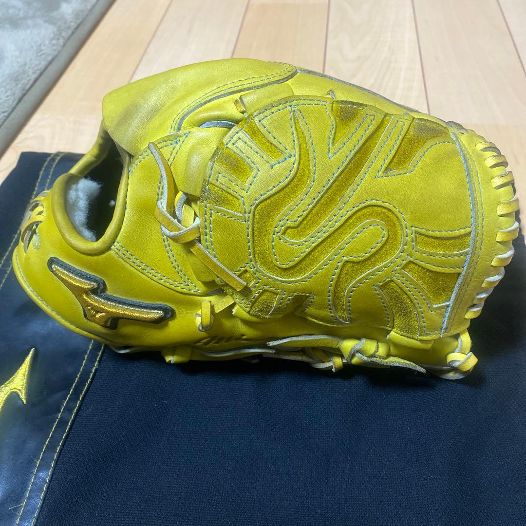 ミズノプロ　軟式　投手用グラブ