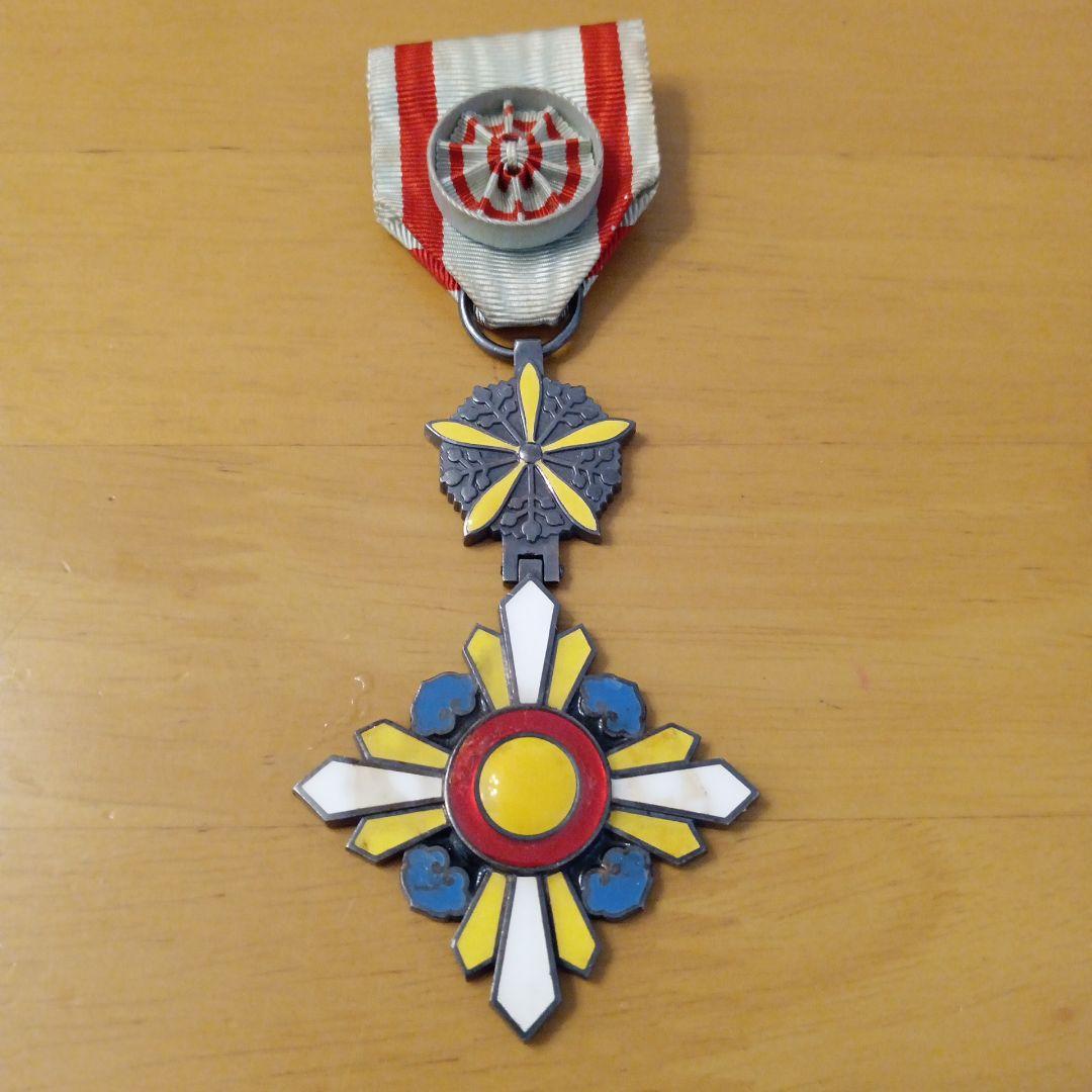 【激レア】勲四位景雲章 本物保証 大満州国 皇帝 溥儀 勲章 徽章 31