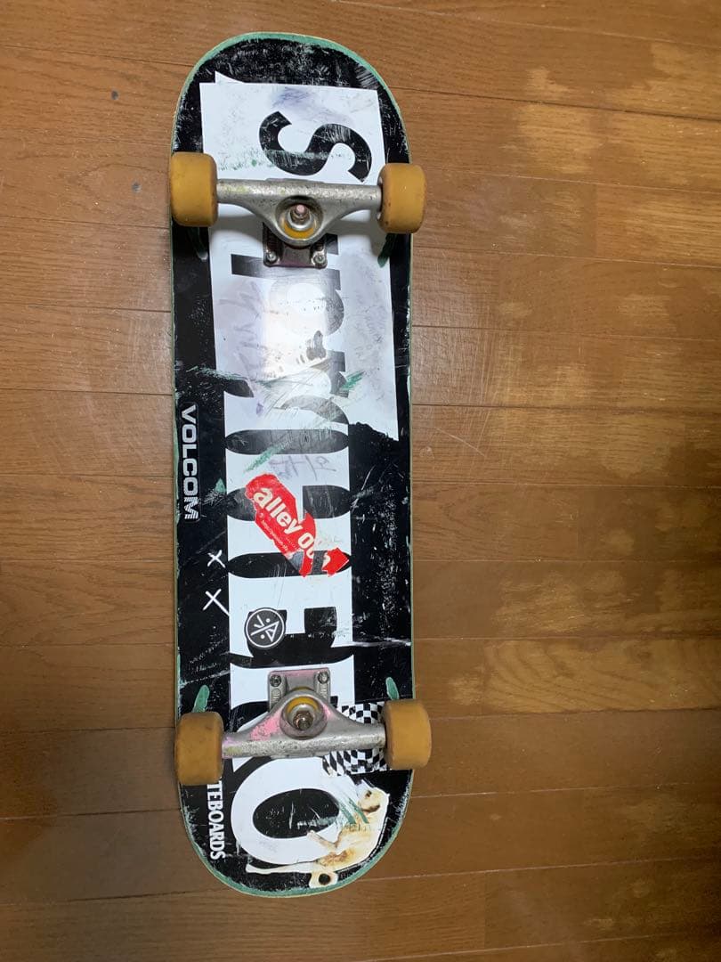 スケートボード コンプリート Supreme Heroデッキ 使用品