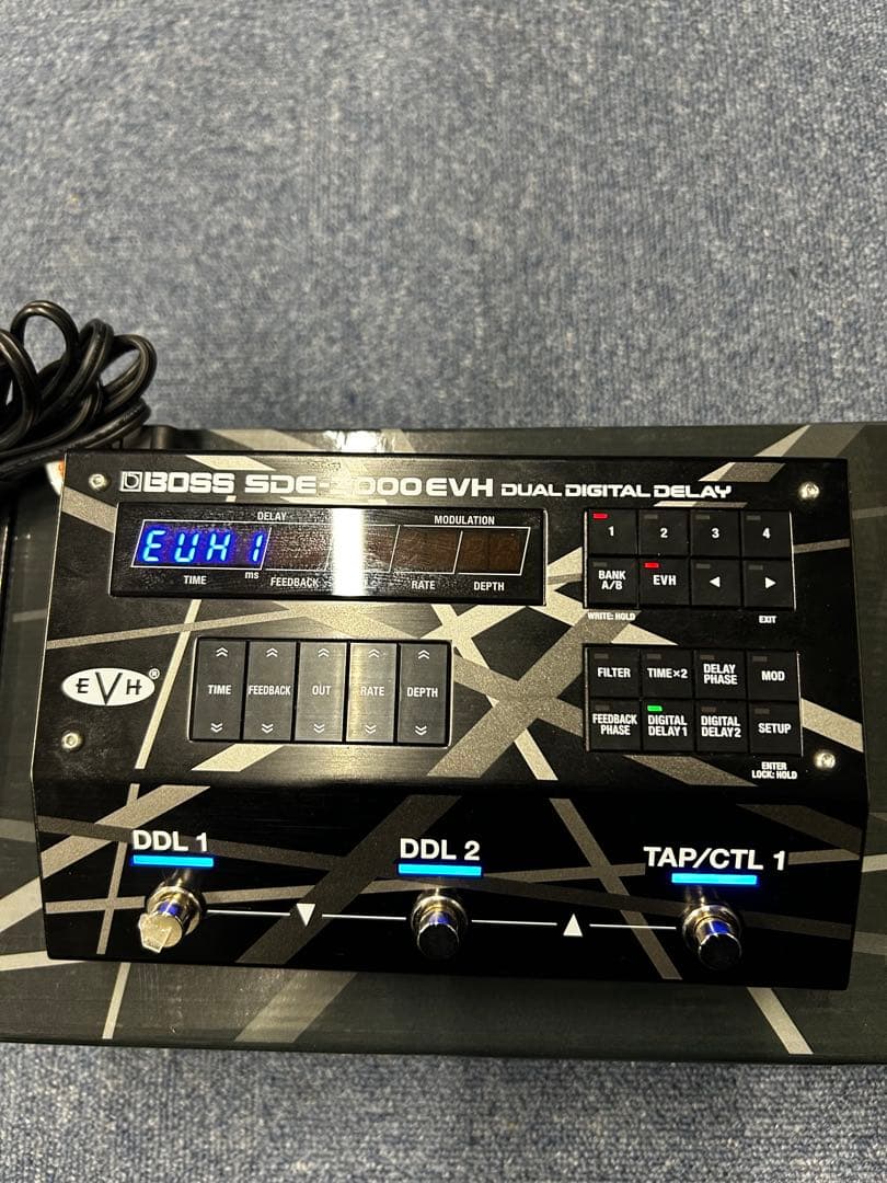 新品同様！BOSS SDE-3000 EVH ボス デジタルディレイ