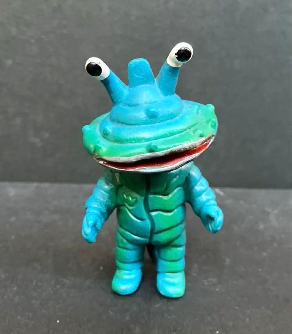 カネゴン　ペンダント　ソフビ　開封品　パチ？　ブート品