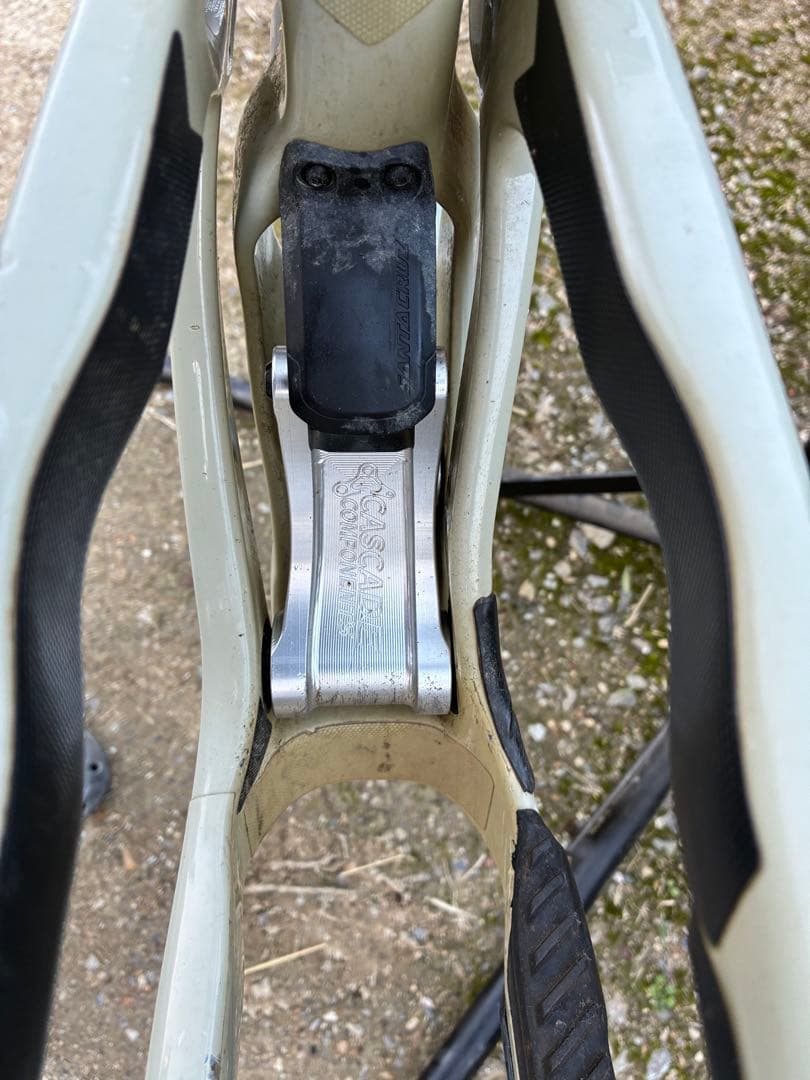 SANTA CRUZ HIGHTOWER V2 C サイズM カーボン