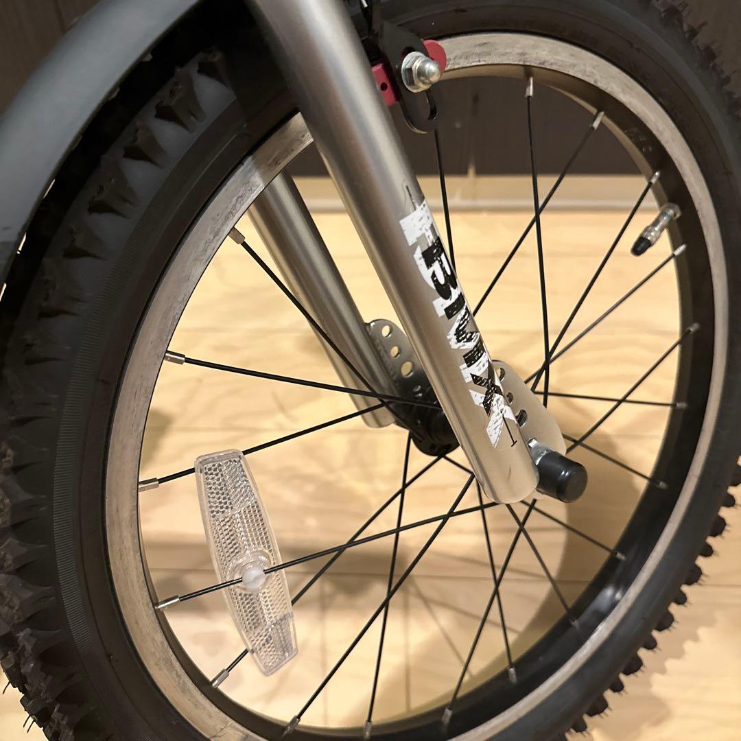 ☆引き取り限定☆世田谷区西部です。18インチ自転車　デューリー　青黒　美品