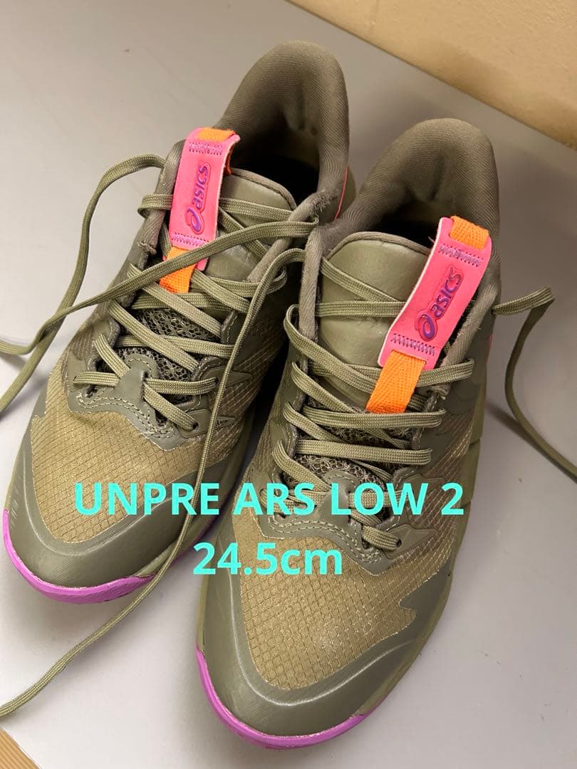 値下げ中【美品】asics⭐︎UNPRE ARS LOW 2