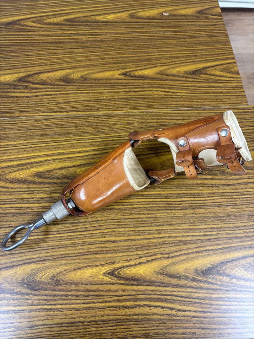 ドイツ軍　義手　第一次世界大戦　アンティーク 1920年代