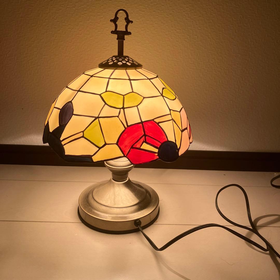ステンドグラス　ランプ　新品