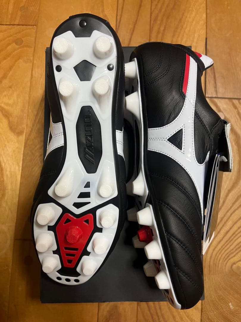 新品　旧品番　特価　ミズノ　モレリア 2 JAPAN 折りタン　24cm 箱無