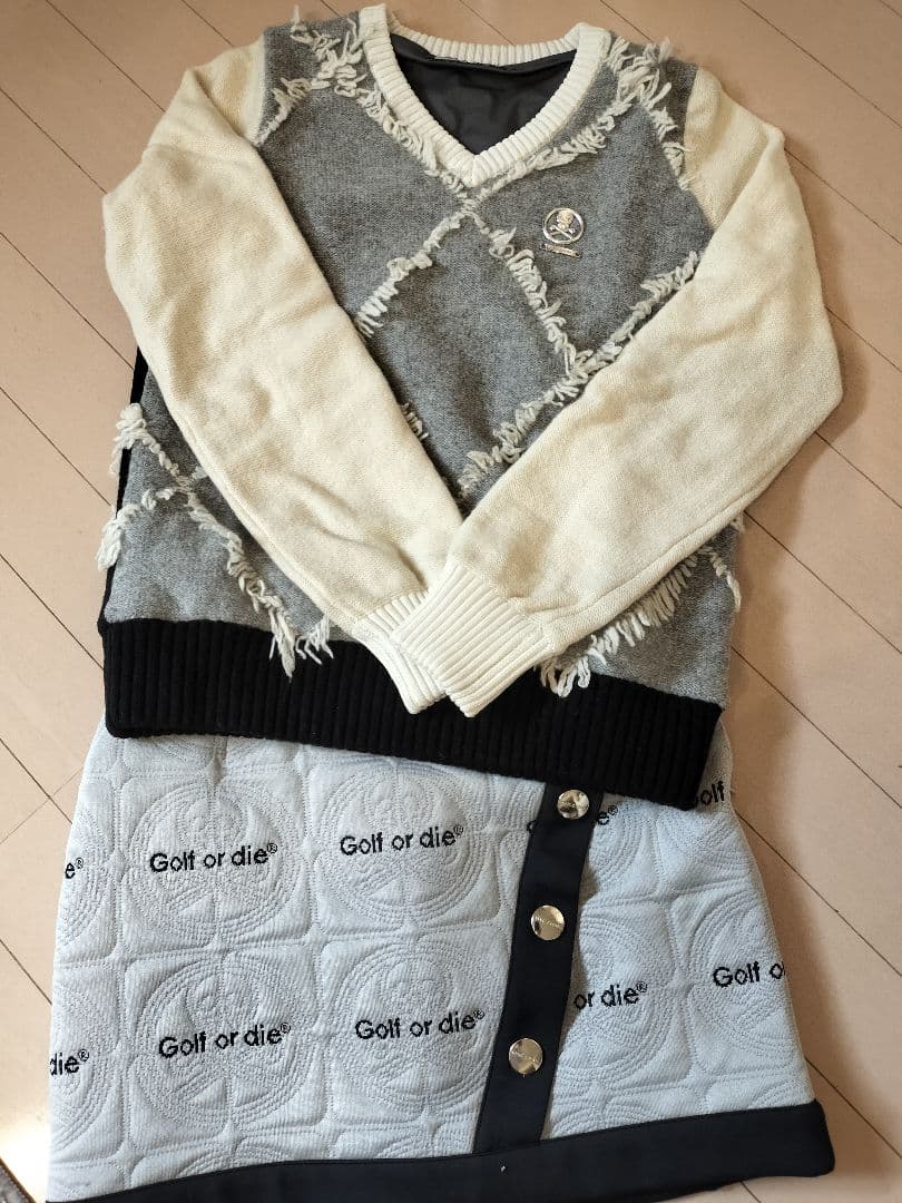 マークアンドロナ♥️防風裏地付きニット