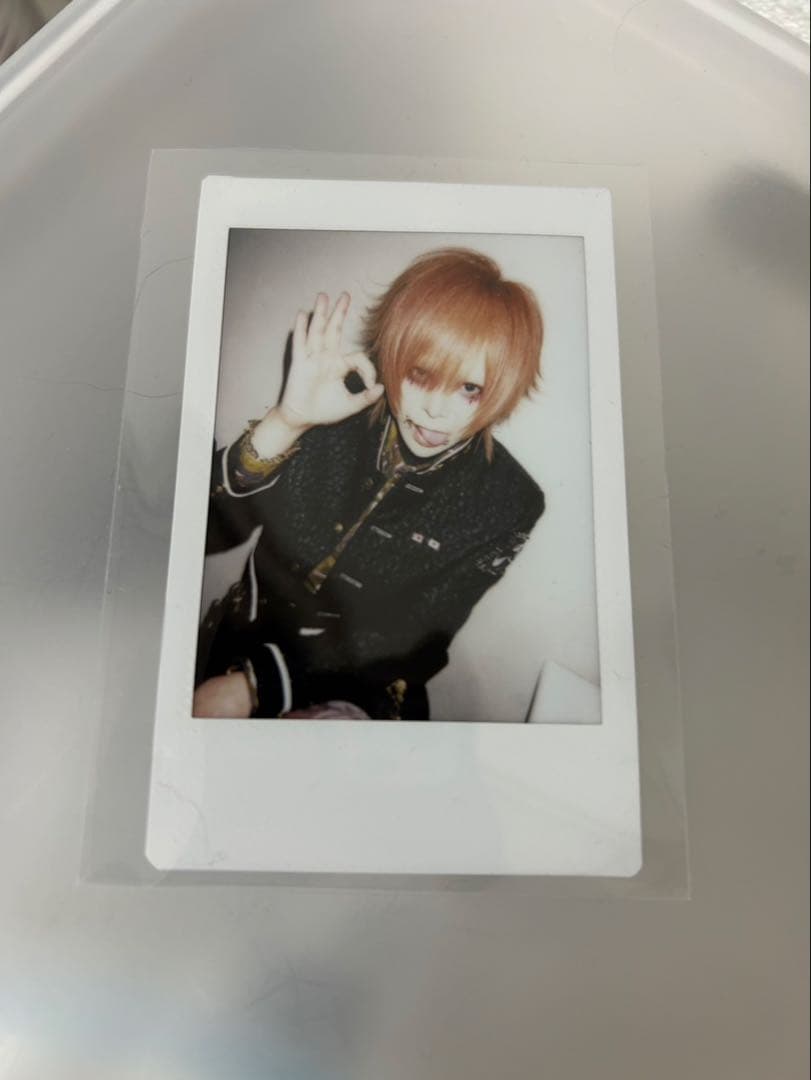 R指定　マモ　チェキ