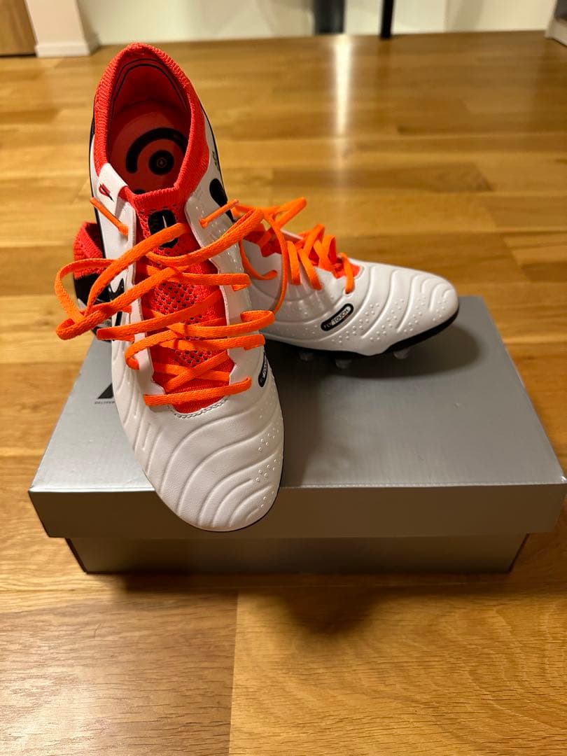 新品未使用　NIKEティエンポレジェンド10エリート　FG 24.0cm