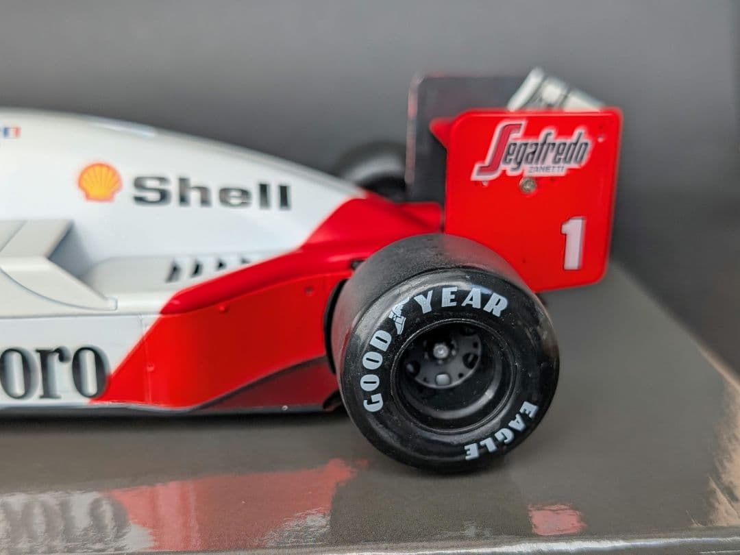 SOLIDO 1/18 マクラーレン F1 MP4/2C 1986 A.プロスト