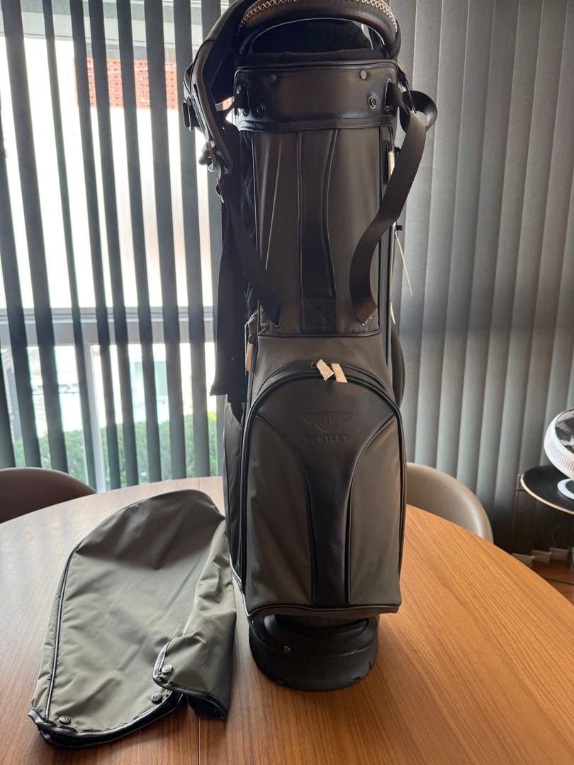 【希少】【未使用】BENTLEY ゴルフバッグ・キャディバッグ