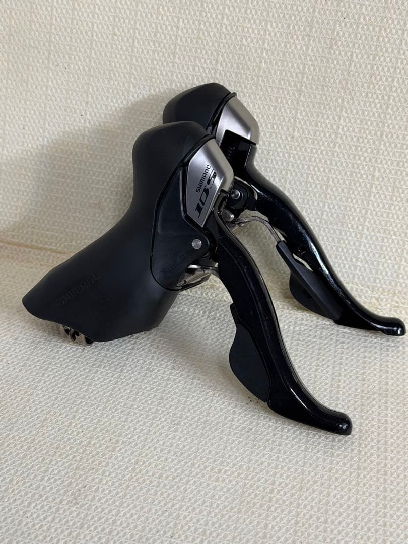 ST-5700 105 10s STIレバー 左右セット　シマノ